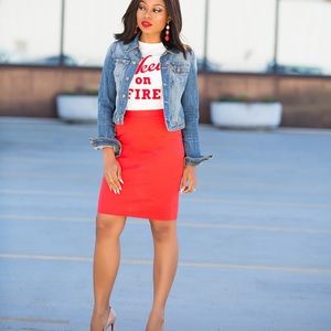 Loft NWT skirt ❤️Valentine’s/Galentine’s Ready❤️